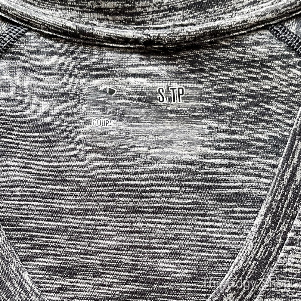 Under Armour | Heat Gear Semi-Fitted V-Neck T-Shirt - Picture 4 of 7